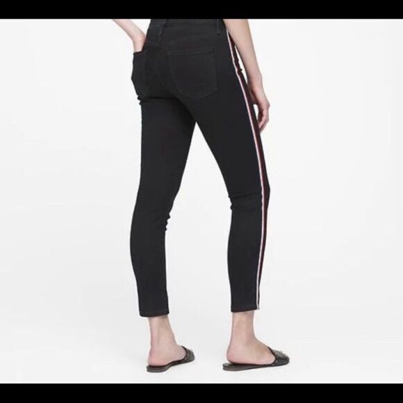 Banana Republic High Rise‎ Skinny Crop Jeans - Picture 2 of 8